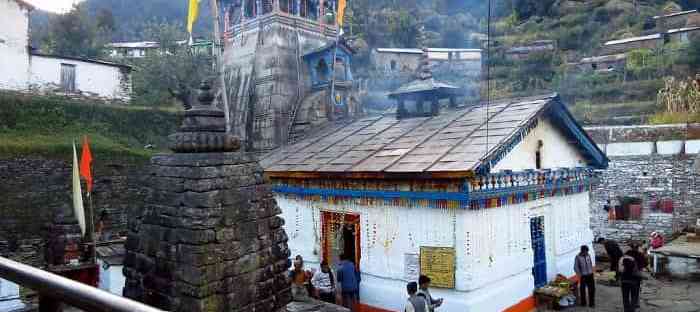 triyuginarayan-temple